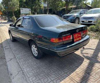 Toyota Camry 2001 - Số sàn