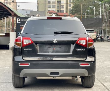 Suzuki Vitara 2015 - Xe màu đen