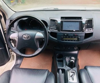 Toyota Fortuner 2014 - Số tự động, một cầu