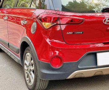 Hyundai i20 Active 2017 - Màu đỏ, xe nhập