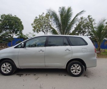 Toyota Innova 2009 - Xe không đâm đụng, ngập nước