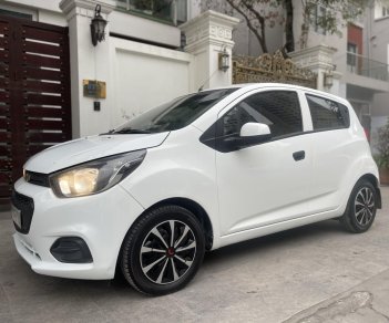 Chevrolet Spark 2018 - Màu trắng, số sàn, giá cực tốt