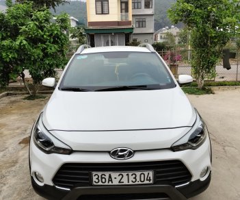 Hyundai i20 Active 2016 - Xe còn zin cả