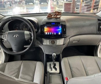 Hyundai Avante 2014 - Xe đẹp full options, sơn si bóng đẹp