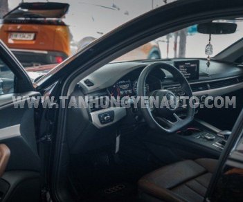 Audi A4 2017 - Màu đen, nhập khẩu