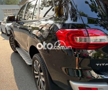 Ford Everest   2 cầu màu Đen - Càn bán - Ngay chủ 2021 - Ford Everest 2 cầu màu Đen - Càn bán - Ngay chủ