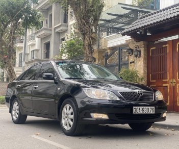 Toyota Camry 2002 - Màu đen