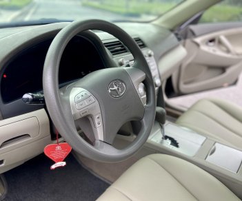 Toyota Camry 2010 - Màu đen, nhập khẩu, giá chỉ 639 triệu