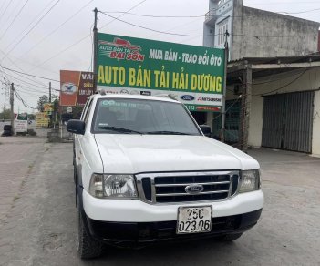 Ford Ranger 2004 - Màu trắng, xe nhập số sàn