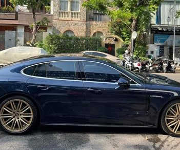 Porsche Panamera 2020 - Màu xanh lam, xe nhập