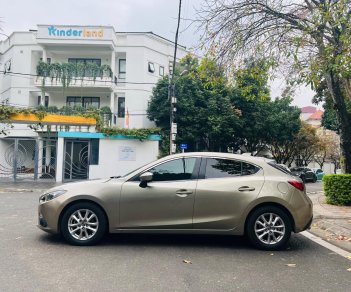 Mazda 3 2017 - Màu Champagne