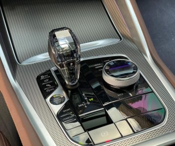 BMW X6 2021 - Màu trắng, nhập khẩu
