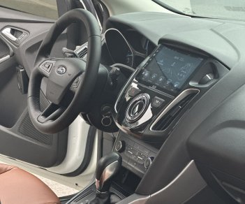 Ford Focus 2019 - Bán ô tô đăng ký 2019 nhập khẩu, giá chỉ 480tr