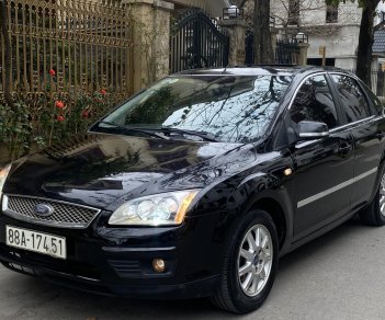 Ford Focus 2005 - Tự động cửa nóc cần bán