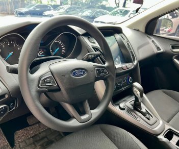 Ford Focus 2019 - Bán xe đăng ký lần đầu 2019, xe gia đình, giá chỉ 425tr