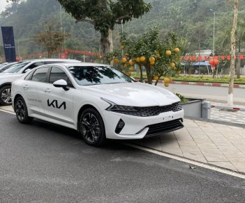 Kia K5 2023 - Giá mới nhất lăn bánh bánh tỉnh Yên Bái