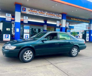 Toyota Camry gia đình cần bán 2000 - gia đình cần bán