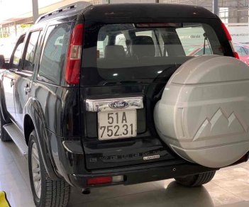 Ford Everest Bán  màu đen số tự động 2013 giá thấp nhất 2011 - Bán Everest màu đen số tự động 2013 giá thấp nhất