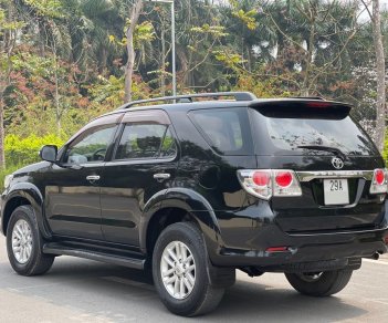 Toyota Fortuner 2012 - Form mới, 7 chỗ, số tự động