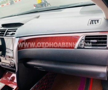 Toyota Camry 2013 - Màu đen, nội thất đen