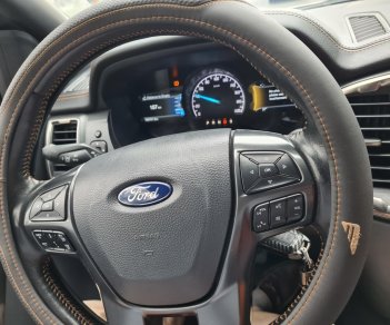 Ford Ranger 2016 - Cần bán lại xe nhập giá chỉ 610tr