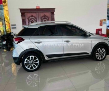 Hyundai i20 Active 2015 - Đăng ký lần đầu 2016, biển tỉnh