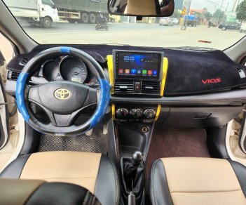 Toyota Vios 2014 - Xe màu trắng