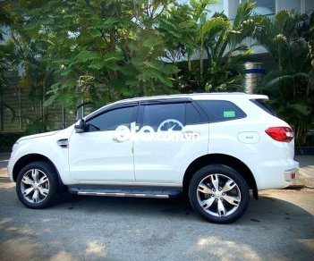 Ford Everest   Titanium 2.2L 2017. Chính chủ.ĐK mới. 2017 - Ford Everest Titanium 2.2L 2017. Chính chủ.ĐK mới.