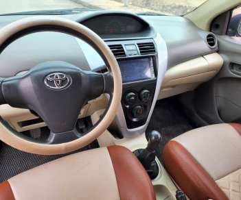 Toyota Vios 2011 - Màu đen