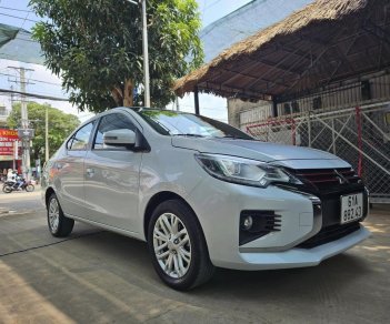 Mitsubishi Attrage 2020 - Màu trắng, nhập khẩu