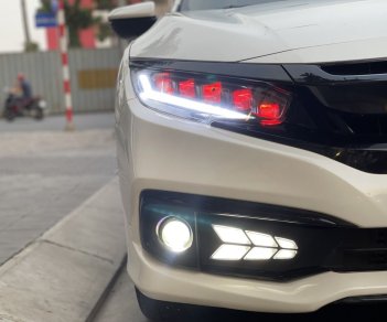 Honda Civic 2019 - Xe gia đình, giá tốt 675tr