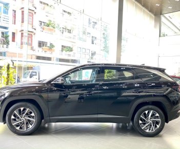 Hyundai Tucson 2023 - Sẵn trắng/đỏ/đen + giảm ngay 45 triệu + full phụ kiện + hỗ trợ vay 85% 8 năm