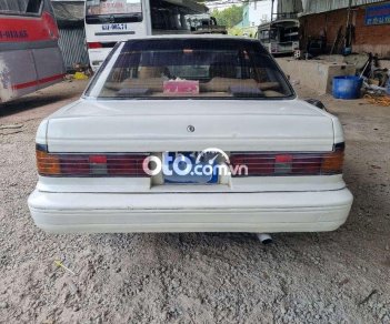 Nissan Bluebird Ôtô tập lái giá rẻ 1984 - Ôtô tập lái giá rẻ