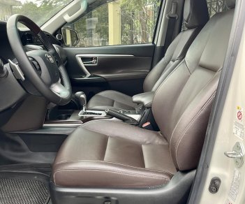 Toyota Fortuner 2020 - Màu trắng, nhập khẩu