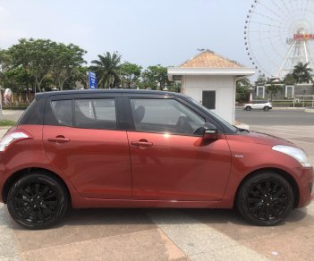 Suzuki Swift 2016 - Xe màu đỏ giá 345tr