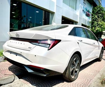 Hyundai Elantra 2022 - Hyundai Elantra 2022 tại Bình Phước