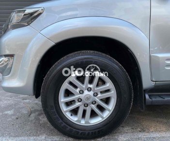 Toyota Fortuner Bán xe  màu bạc máy xăng số tự đời 2012 2012 - Bán xe Fortuner màu bạc máy xăng số tự đời 2012