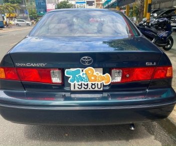 Toyota Camry 2001 - Nội ngoại thất còn rất đẹp, zin đến 90%