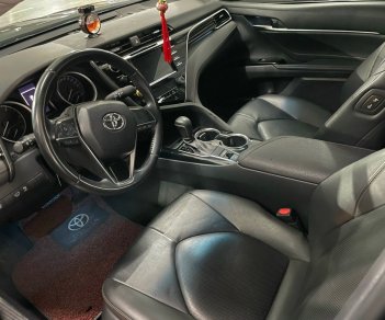 Toyota Camry 2019 - Nhập khẩu, giá tốt 859tr