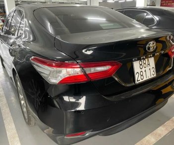 Toyota Camry 2019 - Giá 850tr