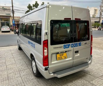 Ford Transit 2017 - Màu bạc, 510tr