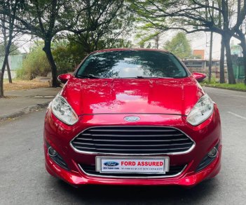 Ford Fiesta 2014 - Màu đỏ, nhập khẩu