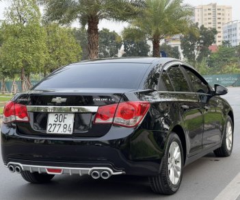 Chevrolet Cruze 2014 - Màu đen, giá cực tốt