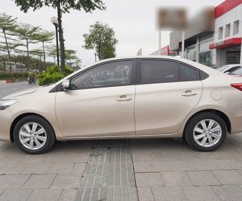 Toyota Vios 2018 - Màu vàng cát