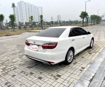 Toyota Camry 2019 - Tên tư nhân biển phố - Chạy zin 3v2 km. Đẹp xuất sắc