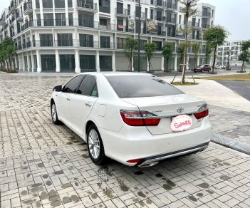 Toyota Camry 2019 - Tên tư nhân biển phố - Chạy zin 3v2 km. Đẹp xuất sắc