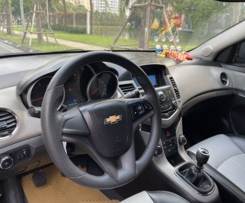 Chevrolet Cruze 2014 - Màu đen, giá cực tốt