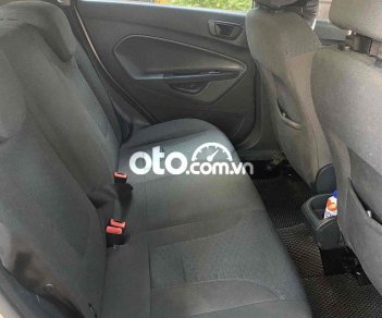 Ford Fiesta cần bán xe 2011 - cần bán xe