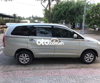 Toyota Innova  G Sịn đời 2006 Toàn pộ keo chĩ nguyên zin 2006 - innova G Sịn đời 2006 Toàn pộ keo chĩ nguyên zin