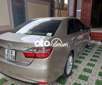 Toyota Camry  sx 2018 số tđ bản full xe gia lai 2018 - Camry sx 2018 số tđ bản full xe gia lai